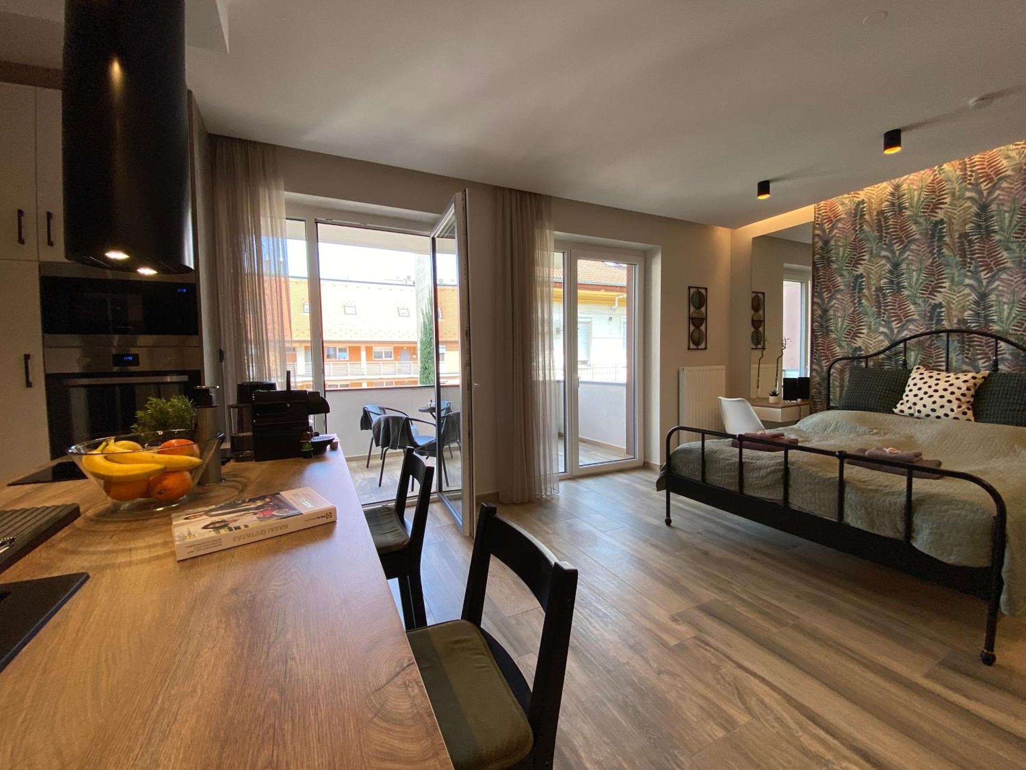 T27 Apartments Free Parking Ingyenes Zart Parkolo Дьєр Екстер'єр фото