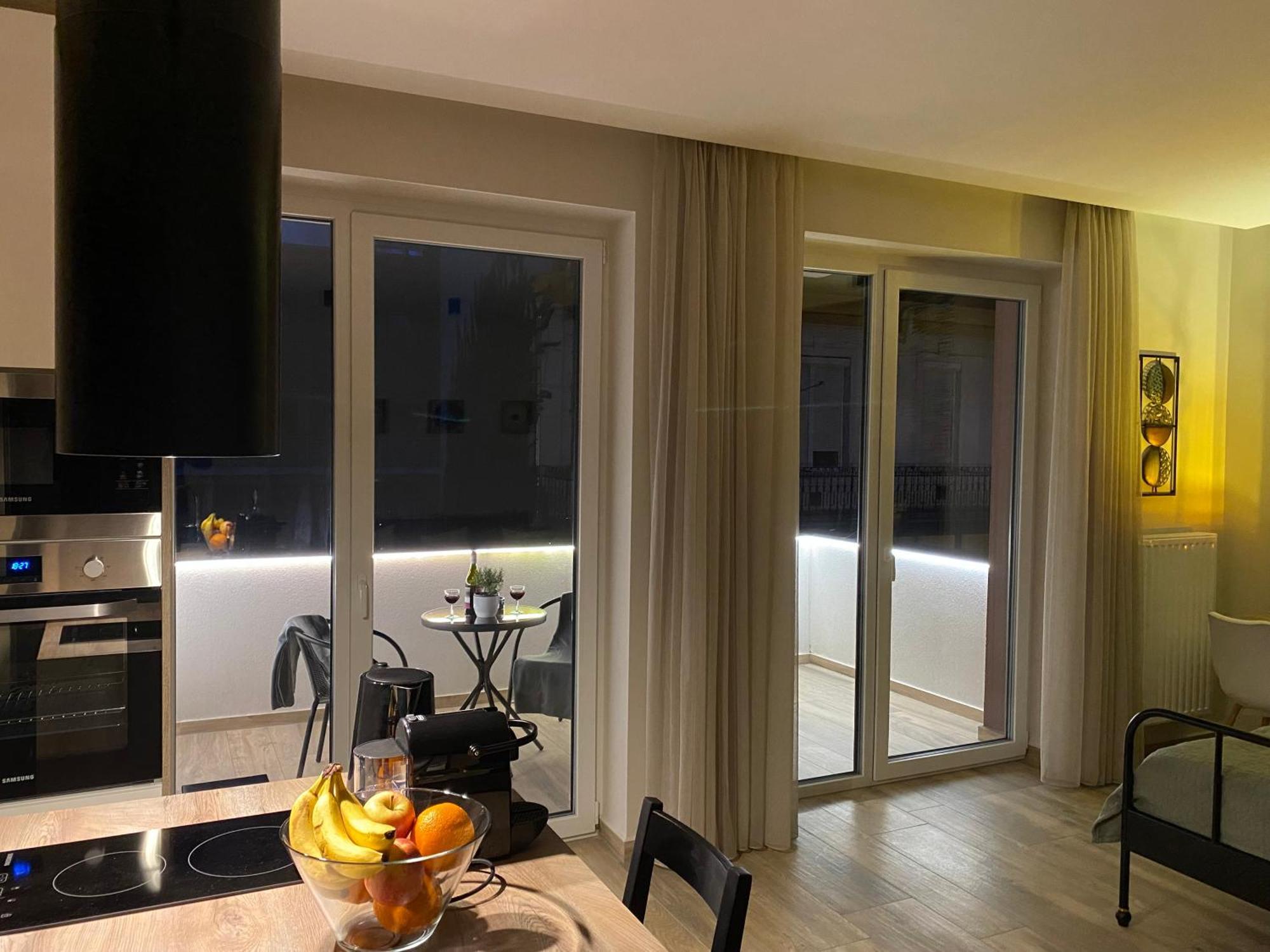 T27 Apartments Free Parking Ingyenes Zart Parkolo Дьєр Екстер'єр фото