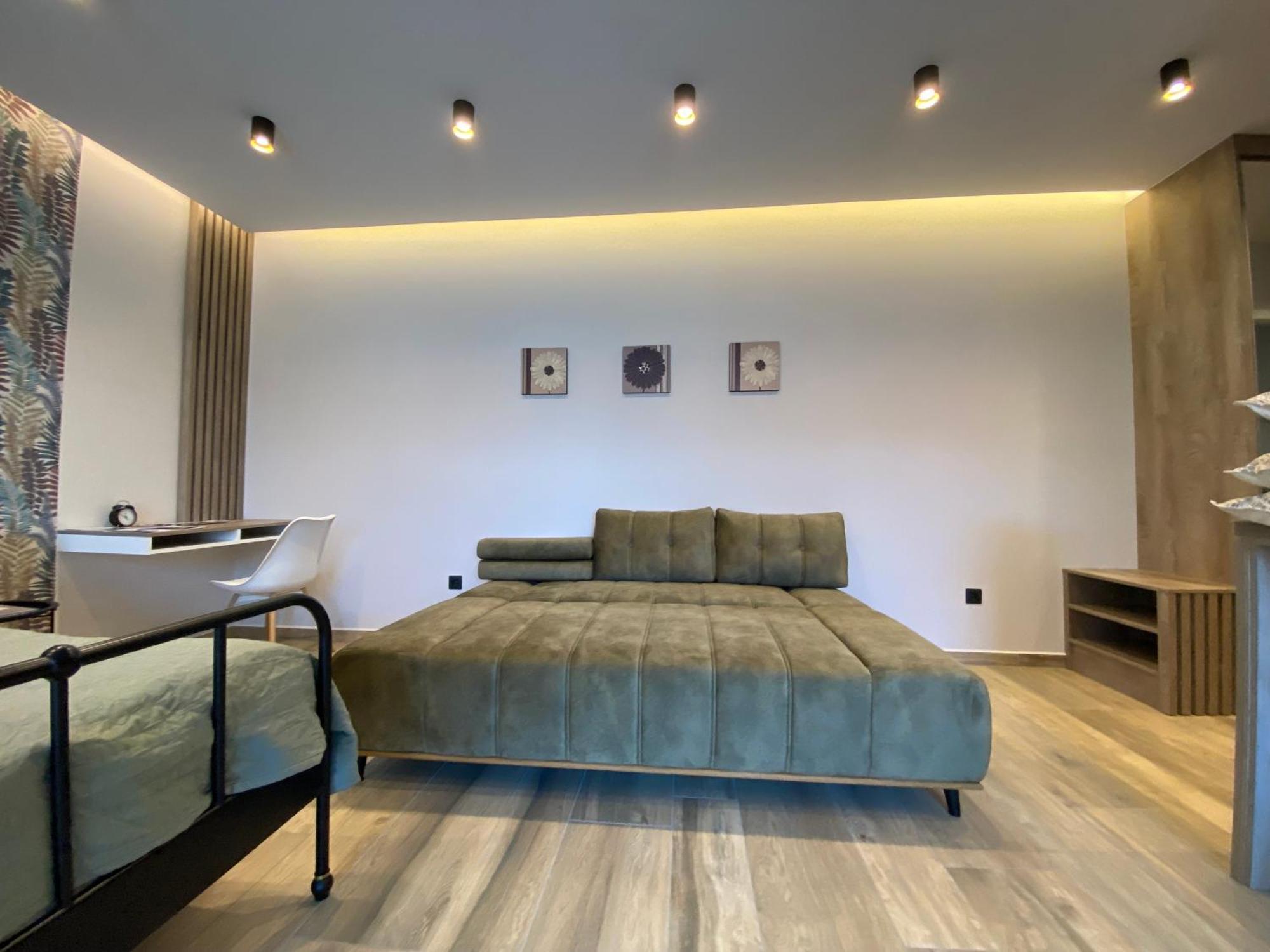 T27 Apartments Free Parking Ingyenes Zart Parkolo Дьєр Екстер'єр фото